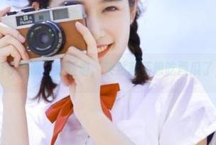 “15吃瓜”更新啦，突然就不想吃西瓜了，是草莓吗？