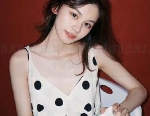 当我滑动15吃瓜网页时，总觉得自己成了主角，不知不觉快活着！