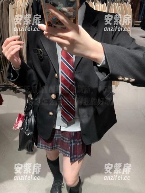 时时刻刻想刷新，15吃瓜网站的线路怎么总是限制我的好奇心？