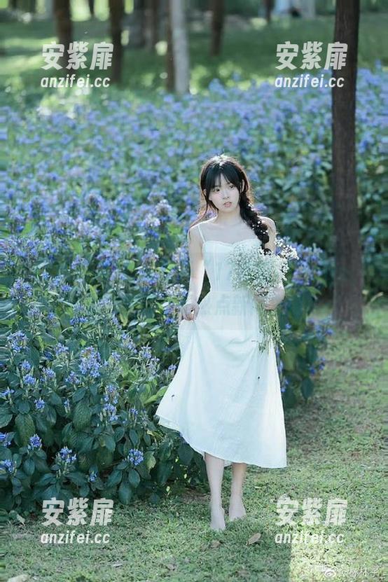 17吃瓜网 每次打开“17吃瓜网”app,我都感觉自己是热点新闻主播。