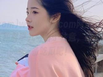 www.51.com网站：今天又被什么新鲜事儿吸引了注意，睁大眼睛准备吃瓜吧！
