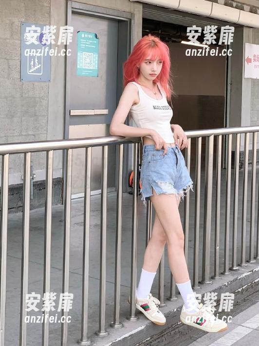 在51cg直达脑洞大开的瓜宴，边吃边聊就问你敢不敢？