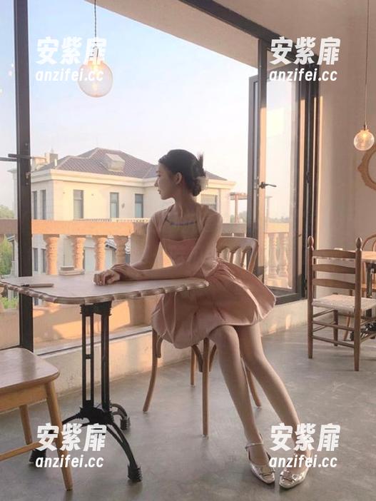 一不小心就沉浸在安卓的“51cgfun”里，明明是吃瓜，偏偏变成了吃土。