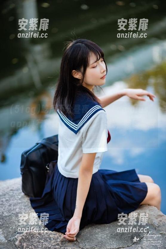 吃瓜不分昼夜，“51cg.plus”app真有种让人上瘾的黑科技，咳咳，继续洗脑我吧。