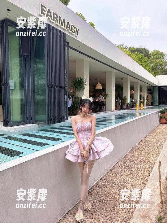 吃瓜路上，51吃瓜让你永久拥有不被密谋的功力，今日有何八卦等着你？