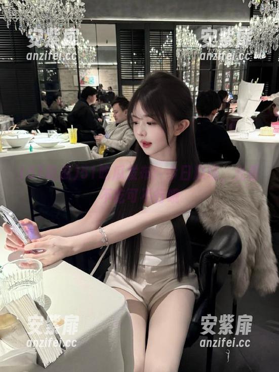51吃瓜发布：今日瓜场，光看不吃可不行哦