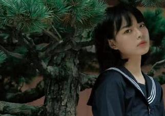 51吃瓜官网今日特供——一口吃进的瓜片开心翻倍！