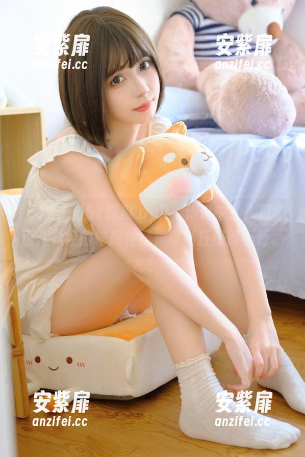 51吃瓜.apk，传说中的入口，正儿八经的吃瓜神器，果然狂热得不行。