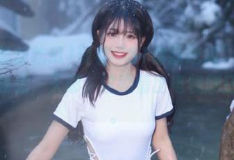 观看“51最新吃瓜”的瞬间，我想，天哪，这剧情比电视剧还污啊。