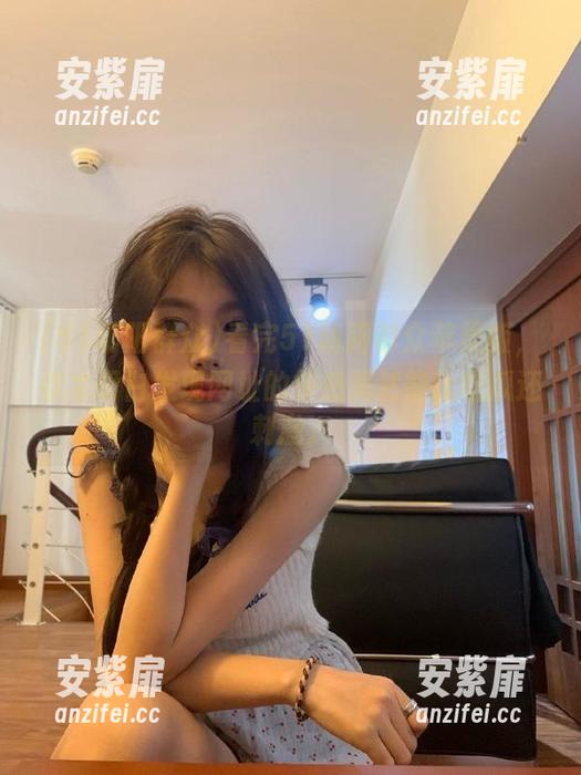 看完51朝阳群众苹果版，你才明白发现网址的快感竟然能比吃瓜还刺激。