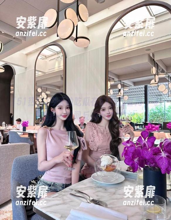 今天的吃瓜在51热门官网，可是我一时间反应不过来！