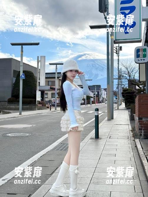 51黑料更新：我真的不懂，这瓜长得也太奇怪了吧。