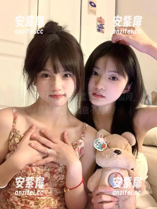 不如现在就下载5i吃瓜网，让你的iOS手机也不孤单！