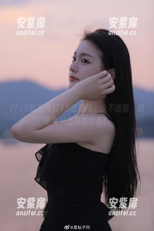 718吃瓜网，永不迷路，明明我只想再吃个瓜！