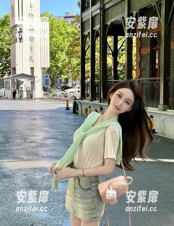 91cg09网址，吃瓜的热情仿佛能把薯片都给燃起来！