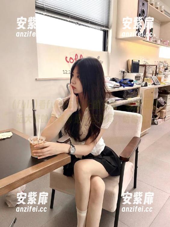 看fuli25.lv上的资源，我发现最近大家的口味真是一言难尽，哈哈哈...