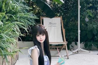 干脆在zztt11上分享我家猫的丑态，一定会火起来吧？