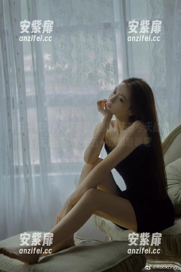 入口不止有瓜，还有今天的热门无底洞！快来五一吃瓜听听吧