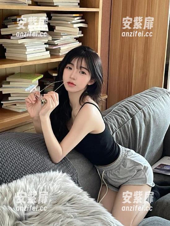 五一吃瓜免费版导航：带你领略瓜友们的自由之路！