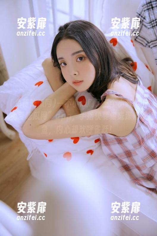 免费吃瓜网 一不小心刷了三个小时的“免费吃瓜网”app,手指快要做成深海章鱼,内心却欢呼雀跃!