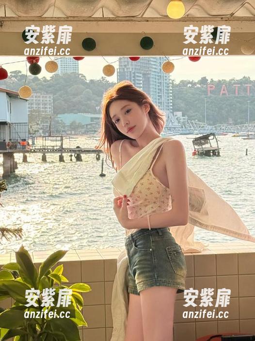 发布了一堆视频，冲哥精选的合照在何方？