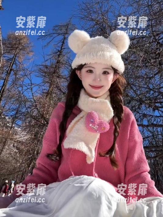 吃瓜不打烊苹果版上线，带你盘点那些年被扒的隐秘黑料。