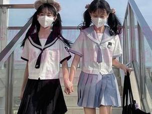 吾爱吃瓜首页：热辣网爆料，恨不得拿起小板凳慢慢观看，真心期待反转的桥段。