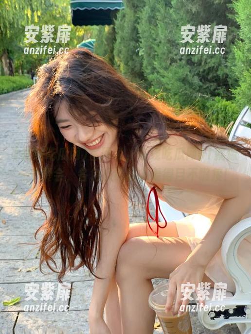 在线吃瓜网 官网说,在线吃瓜网51就像一个聚会,各色瓜论让人看得目不暇接!