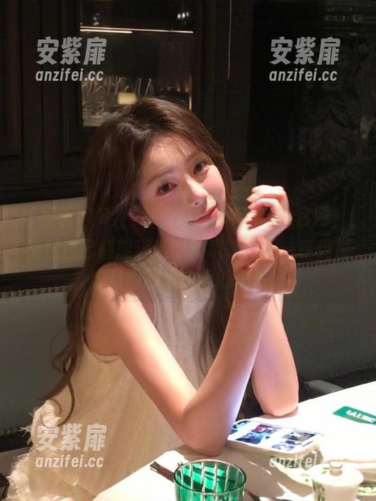 “每次逛娱乐718.sx官网，感觉自己都能逼近‘仙境’”——享受那虚幻而不切实际的美好。