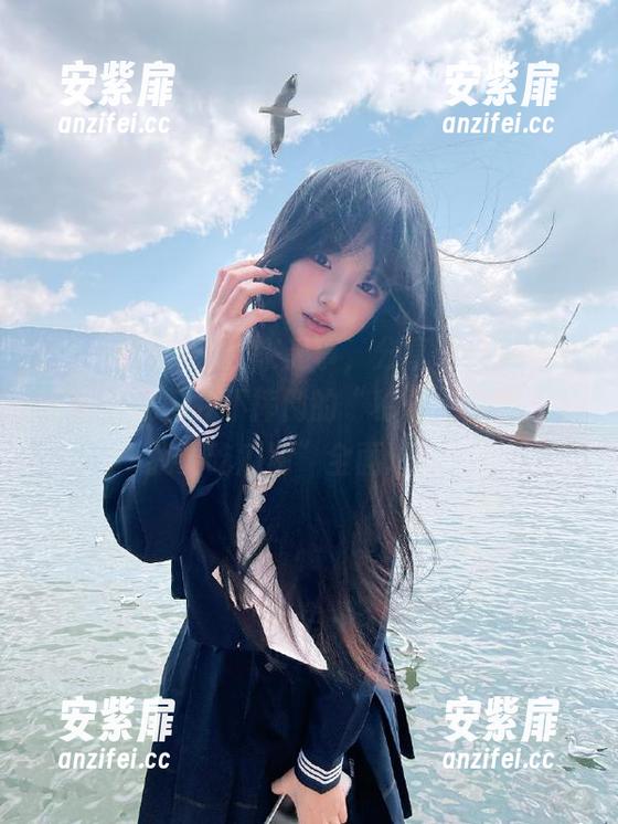 闲来无事，分享了个如何在军训中跳舞并不摔倒的“秘籍”，助力“我要吃瓜网”全面进化！