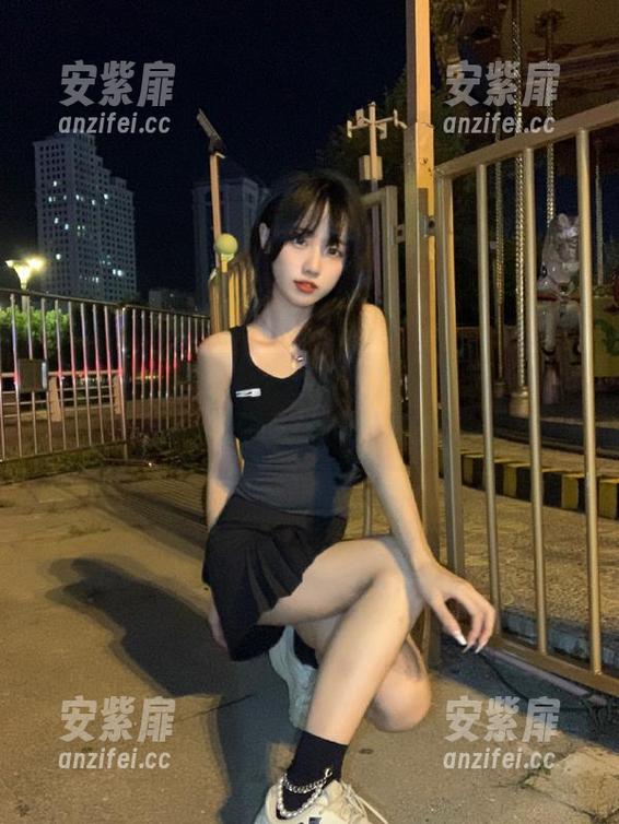 永久导航栏直通黑料不打烊，我仿佛进入了八卦的深海…
