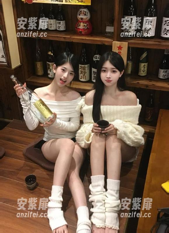 黑料不打烊万里长征，观看的我发现，吃瓜的间隙简直是一种艺术！