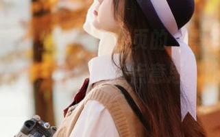 坐稳了，首页的“黑料专区”又在更新了，这波瓜有点意思，吃不下了…