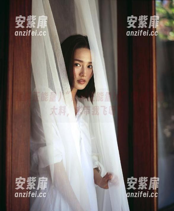 “黑料正能量hl”网站又爆大料，求带我飞呀！