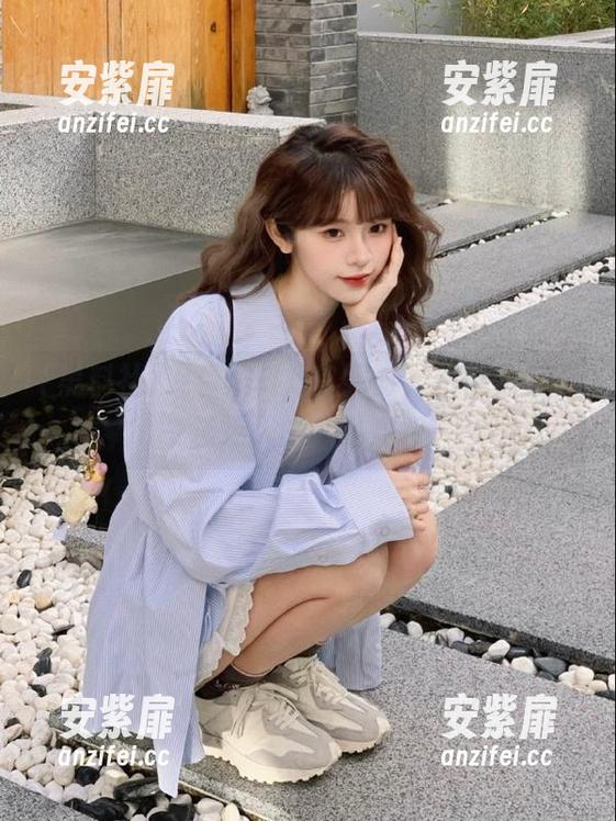 观看黑料社官网时，仿佛置身于一场迷人的八卦派对。