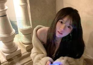 首页的黑料网，你心目中的八卦夜宵，它不打烊！