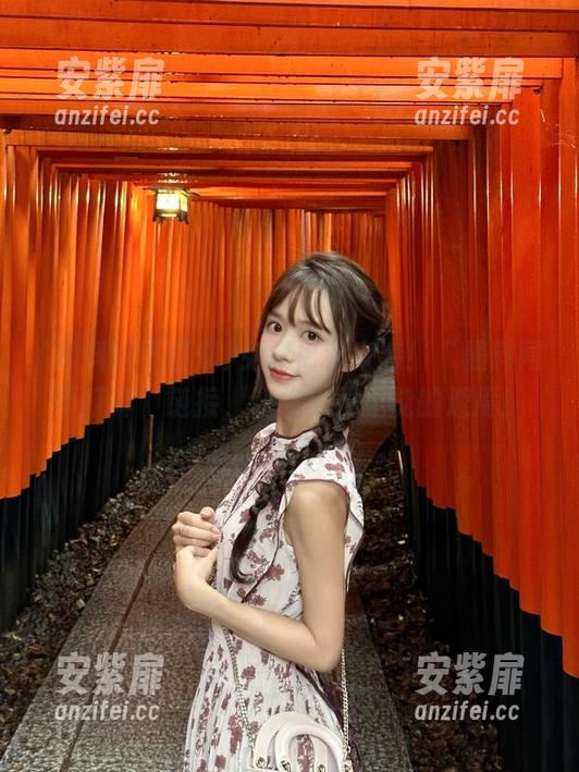 免费福利来袭！“黑料网不打烊”链接，让你欲罢不能的速度！