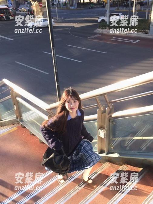 看不起“黑料网址”说它无聊，但从那入口一进，脑补的空间简直大到飞起…
