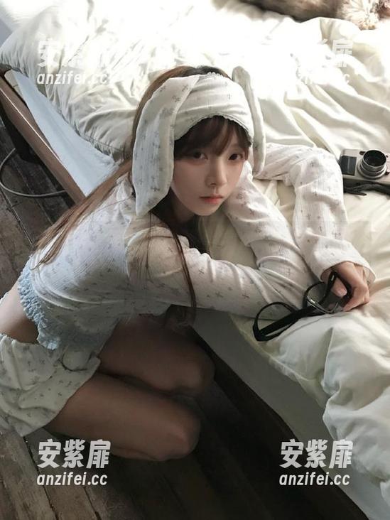 不用别的导航，黑料老司机好八卦一键直达，就在指尖滑动间。